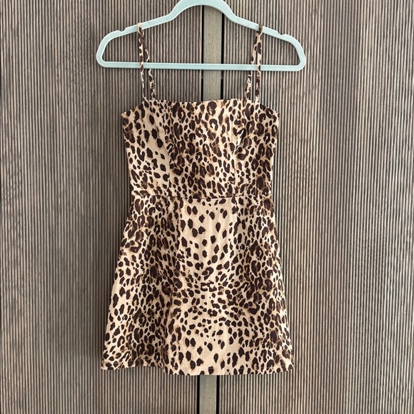 Reformation Leopard Print Cotton Mini Dress size 0 - Picture 5 of 9